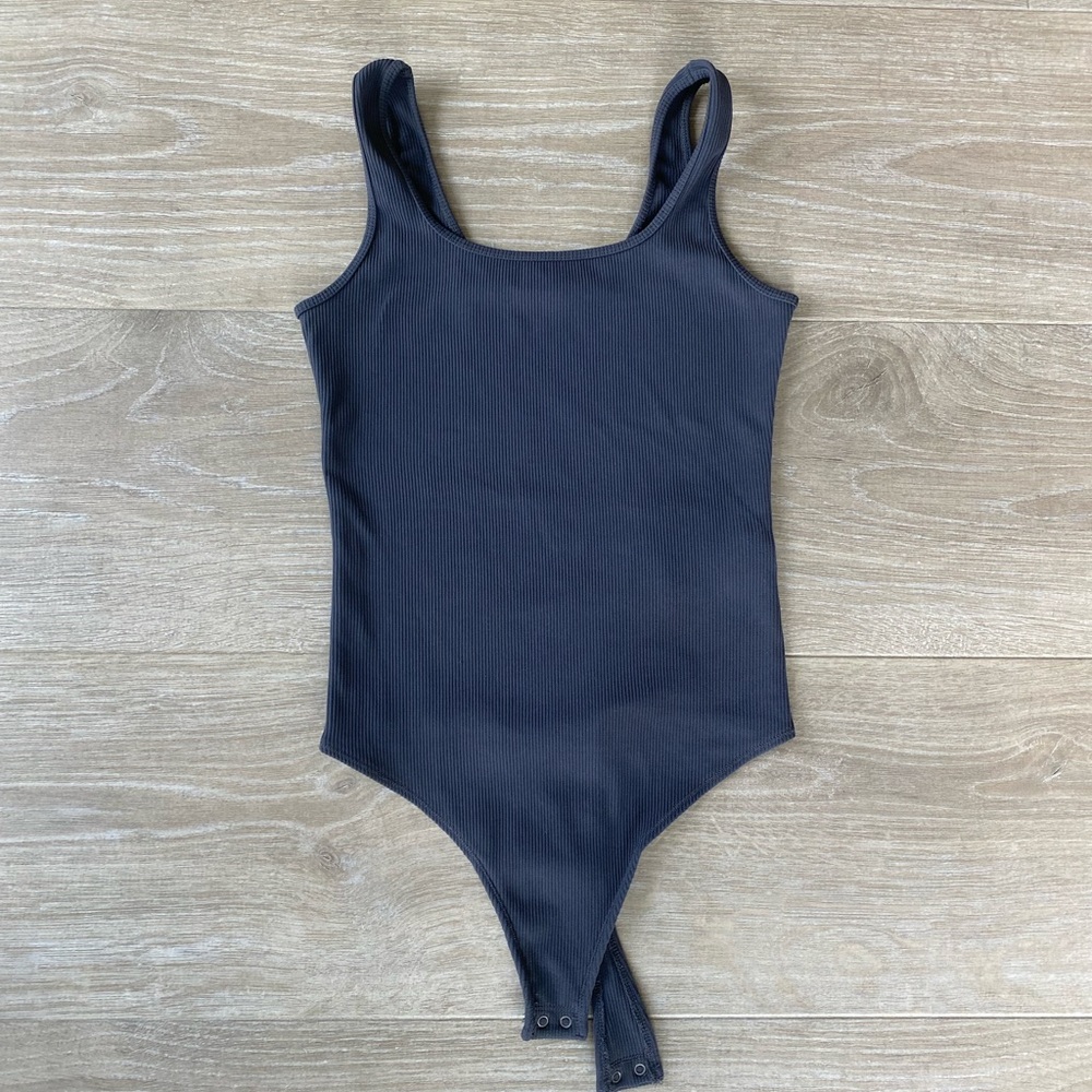 Abercrombie & Fitch - Dark Gray Ribbed Bodysuit - Medium